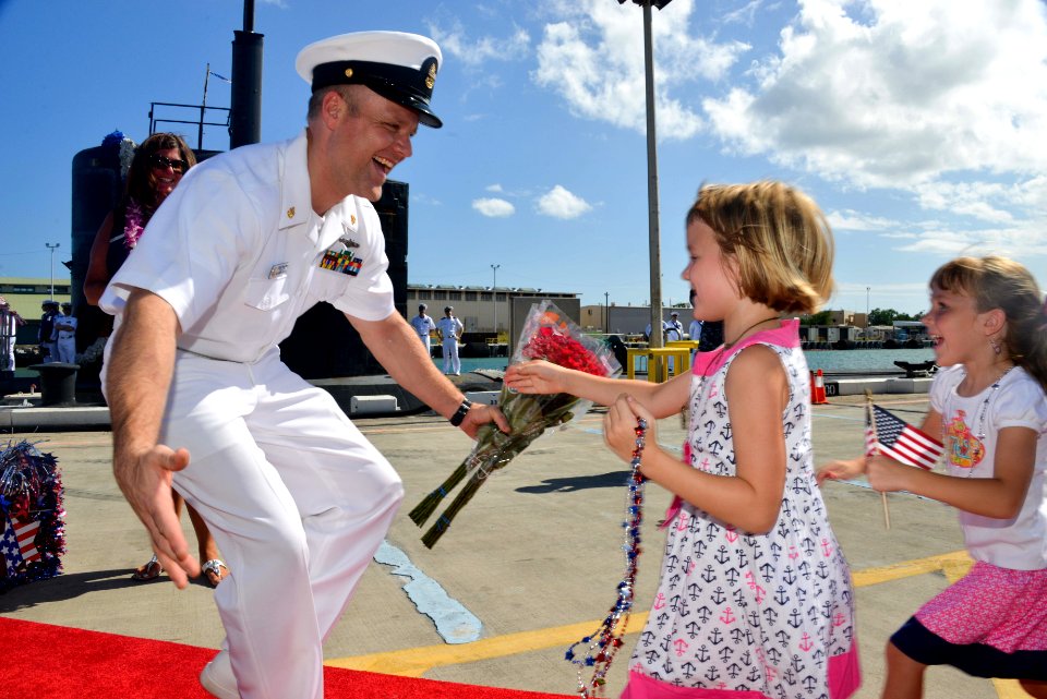 USS Columbus returns to homeport. (20355172759)