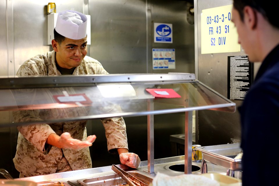 USS Comstock 140930-M-RR352-094 (15394518946)