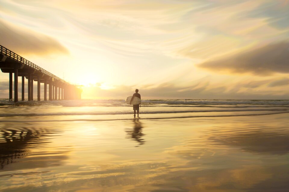 Surfing board surfer