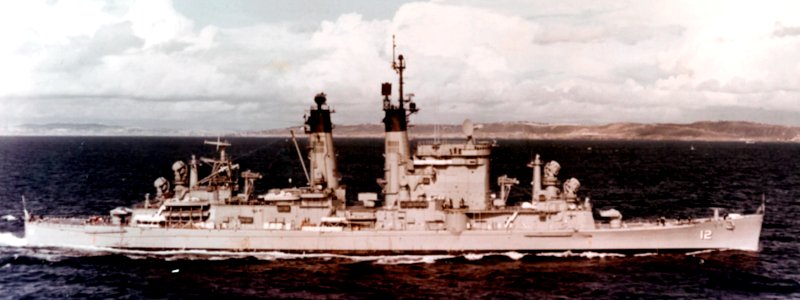 USS Columbus (CG-12) underway off San Diego, 19 February 1965 (NH 82722-KN)