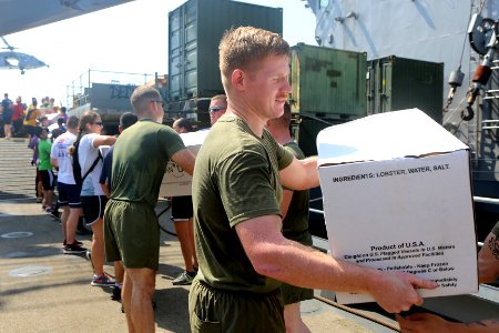 USS Comstock (LSD 45) 140916-M-RR352-116 (15089046680)
