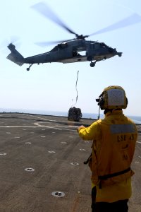 USS Comstock (LSD 45) 140916-M-RR352-174 (15089189207)