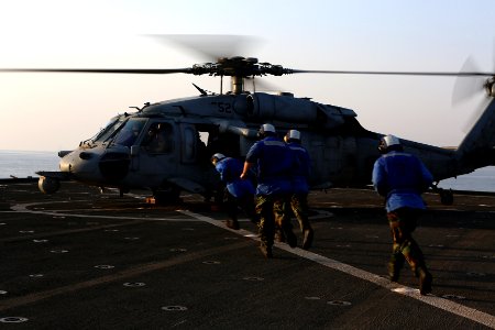 USS Comstock (LSD 45) 140920-M-RR352-041 (15324593585)