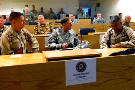 US Navy 070704-N-9818V-061 Master Chief Petty Officer of the Navy (MCPON) Joe R. Campa Jr. and Master Chief Petty Officer of the Coast Guard (MCPOCG) Charles Bowen meet with Commanding General of Multi-National Force-Iraq, Gen