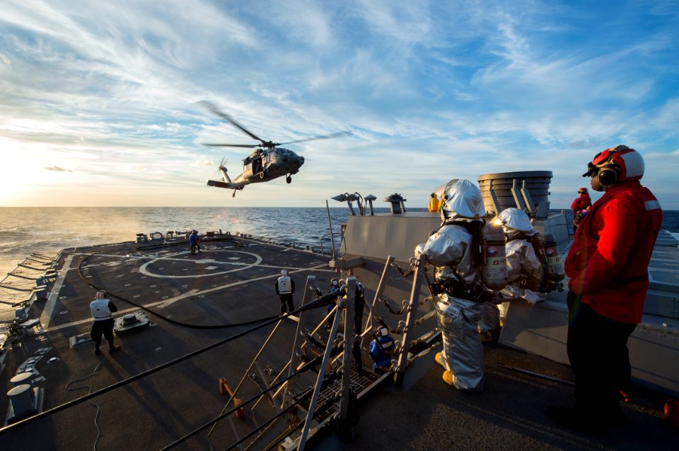 USS Cole operations 141211-N-IY142-171
