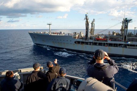 USS Cole prepares for a replenishment-at-sea. (16088867172)