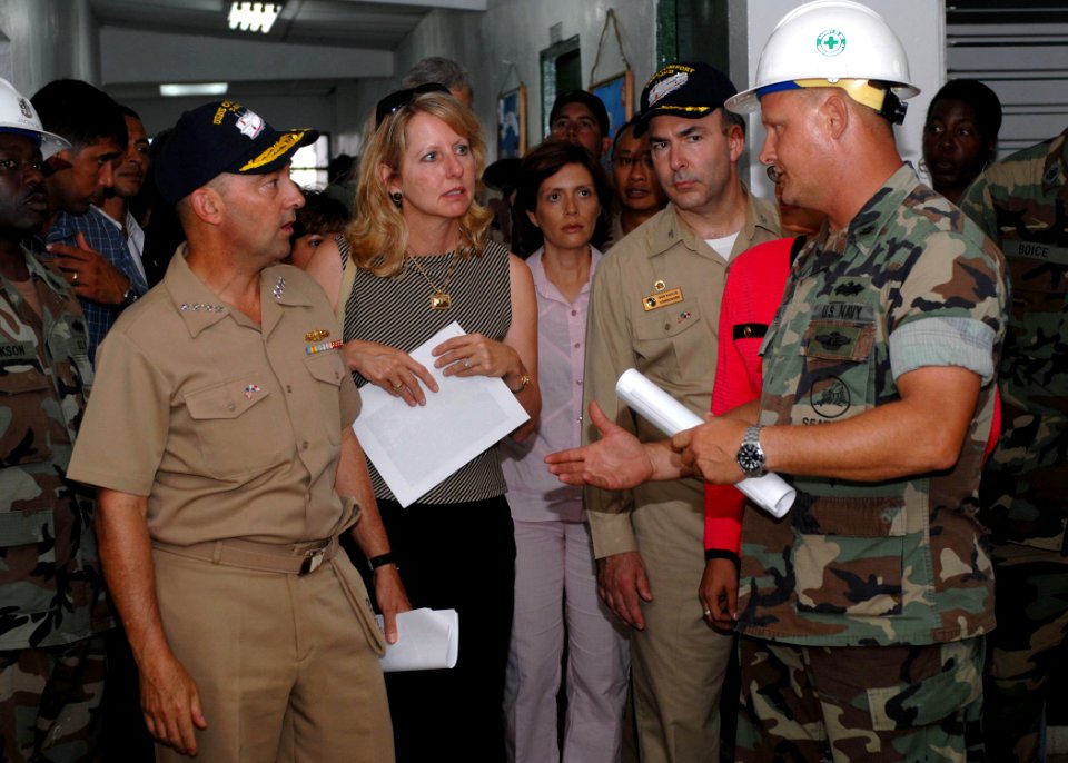 US Navy 070709-N-7088A-016 Leonard Neal, officer in charge of Construction Battalion Maintenance Unit (CBMU) 202, describes the renovation work done to the Patricia Duncan Clinic by his unit