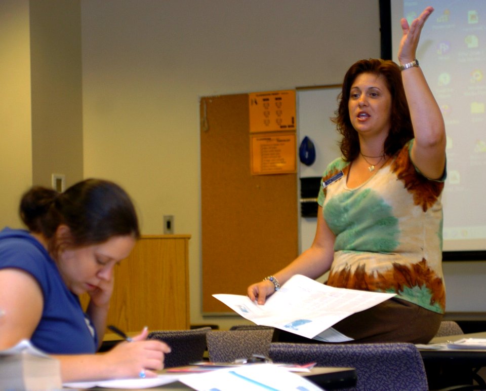 US Navy 070713-N-5330L-071 Kim Tarshis, a family violence prevention educator, informs Sailors about programs available to them at the Fleet and Family Support Center in Norfolk during the New Parent Resource Awareness Workshop