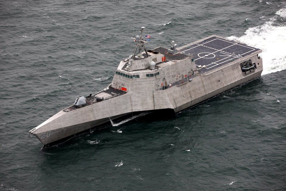 USS Cincinnati (LCS-20) underway in the Gulf of Mexico, in 2019 (190210-N-NC292-1000)