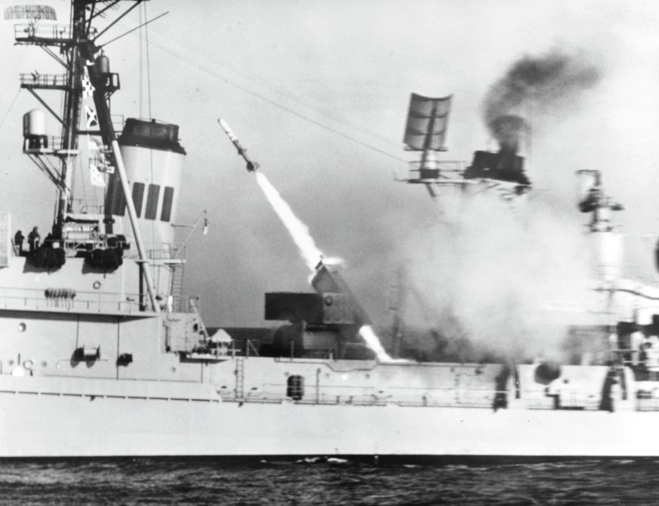 USS Charles F. Adams (DDG-2) launches a RUR-5 ASROC on 18 November 1960 (KN-1916)