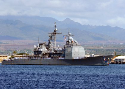 USS Chosin (CG-65) Pearl Harbor 2007