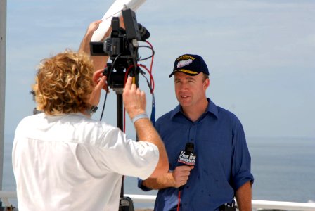US Navy 070723-N-6081J-023 Fox News correspondent Steve Harrigan broadcasts live from Military Sealift Command hospital ship USNS Comfort (T-AH 20)
