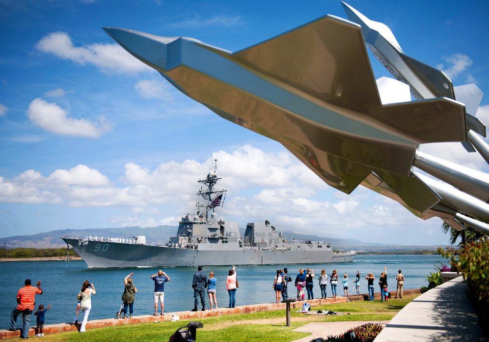 USS Chafee departs on a deployment. (17715818760)