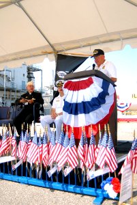 US Navy 070727-N-8907D-051 The Navy's Farrier Fire Fighting School Learning Site (FFSLS) hosts the 40th memorial anniversary of the catastrophe aboard USS Forrestal (CVA 59), held by members of the USS Forrestal Association