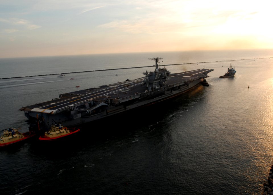 US Navy 070726-N-4565G-006 Decommissioned aircraft carrier John F. Kennedy (CV 67) departs Naval Station Mayport en route to Norfolk, Va