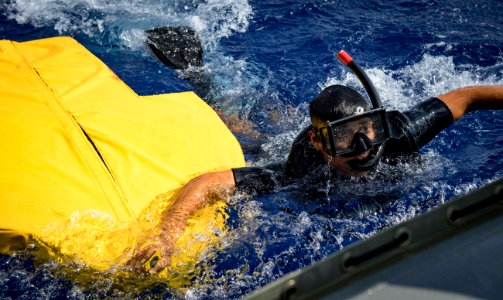 USS Carney Participates in Exercise Reliant Mermaid 2018 (43308422024)