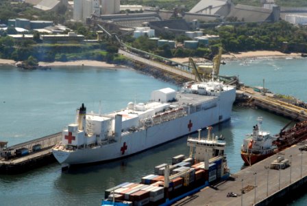 US Navy 070730-N-8704K-053 Hospital ship USNS Comfort (T-AH 20) is moored in Acajutla, El Salvador, during a scheduled port visit
