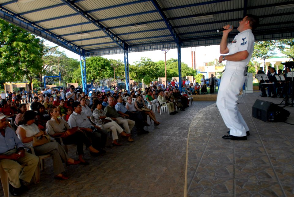 US Navy 070729-N-4238B-090 Musician 2nd Class Brandon Barbee of the U.S. Navy Showband plays for a crowd at Parque de Acajutla
