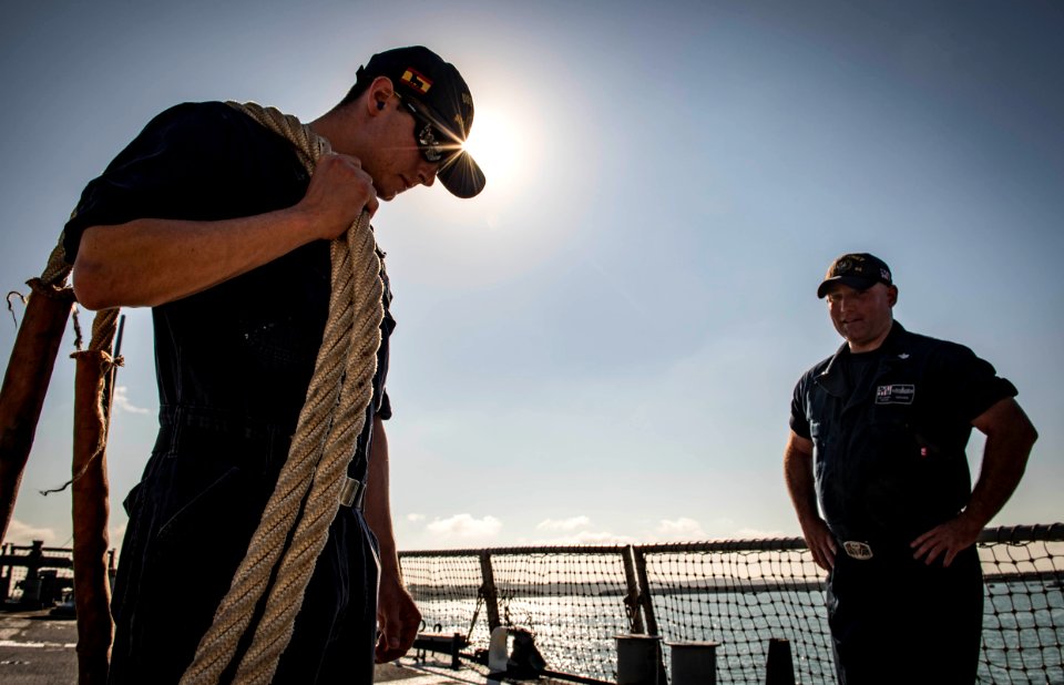 USS Carney Departs Rota Spain (43041225324)