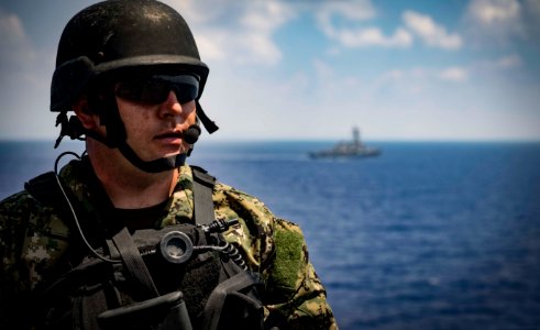 USS Carney Participates in Exercise Reliant Mermaid (42217792470)