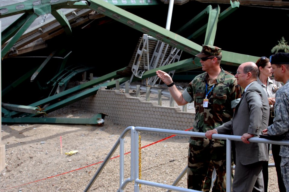 US Navy 070808-N-3642E-138 Secretary of the Navy (SECNAV) the Honorable Dr. Donald C. Winter tours the site of the fatal Interstate 35W bridge collapse