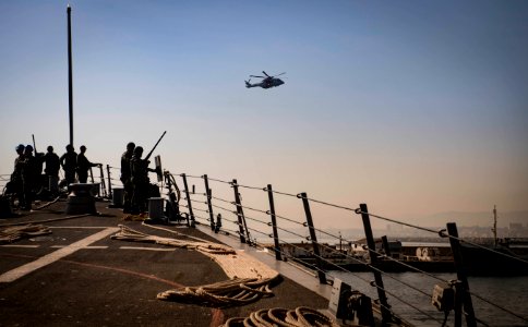 USS Carney Arrives in Algiers (43709107802)