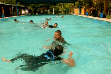 US Navy 070810-N-0989H-457 Marines assigned to U.S. Marine Corps mobile training team observes Guatemalan sailors and marines during a series of aqua aerobics and exercises during Small Unit Tactics training