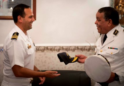 USS Carney Arrives in Algiers (43041246604)