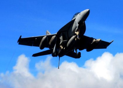 US Navy 070809-N-2659P-096 An F-A-18F Super Hornet assigned to the