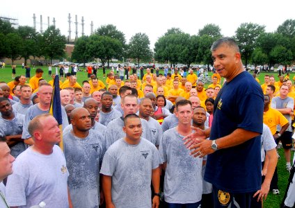 US Navy 070810-N-8907D-002 aster Chief Petty Officer of the Navy (MCPON) Joe Campa Jr., speaks to chief selectees' after their initial physical training session at Naval Station Norfolk photo