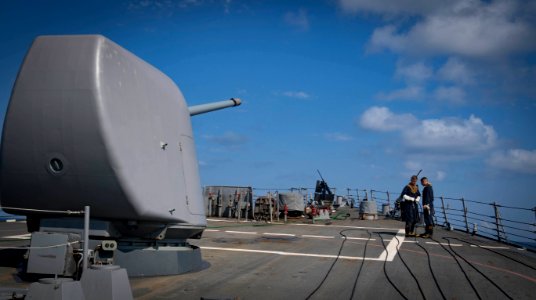 USS Carney (44143936512)