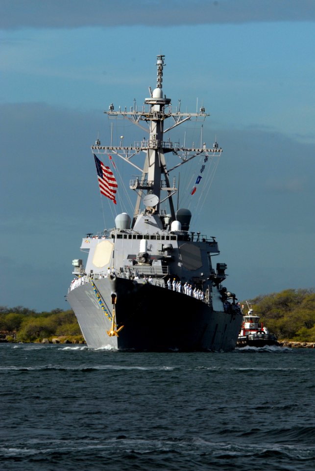 US Navy 070820-N-4965F-003 Arleigh Burke-class guided-missile destroyer USS Paul Hamilton (DDG 60) transits the Pearl Harbor channel as she makes her way pierside to Naval Station Pearl Harbor