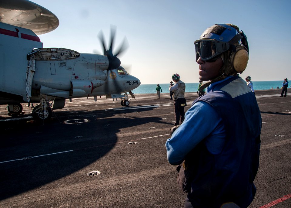 USS Carl Vinson supports maritime security operations, strike operations in Iraq and Syria 141127-N-WD464-011