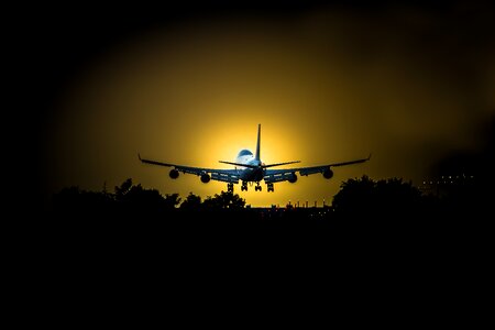 Silhouette aircraft travel