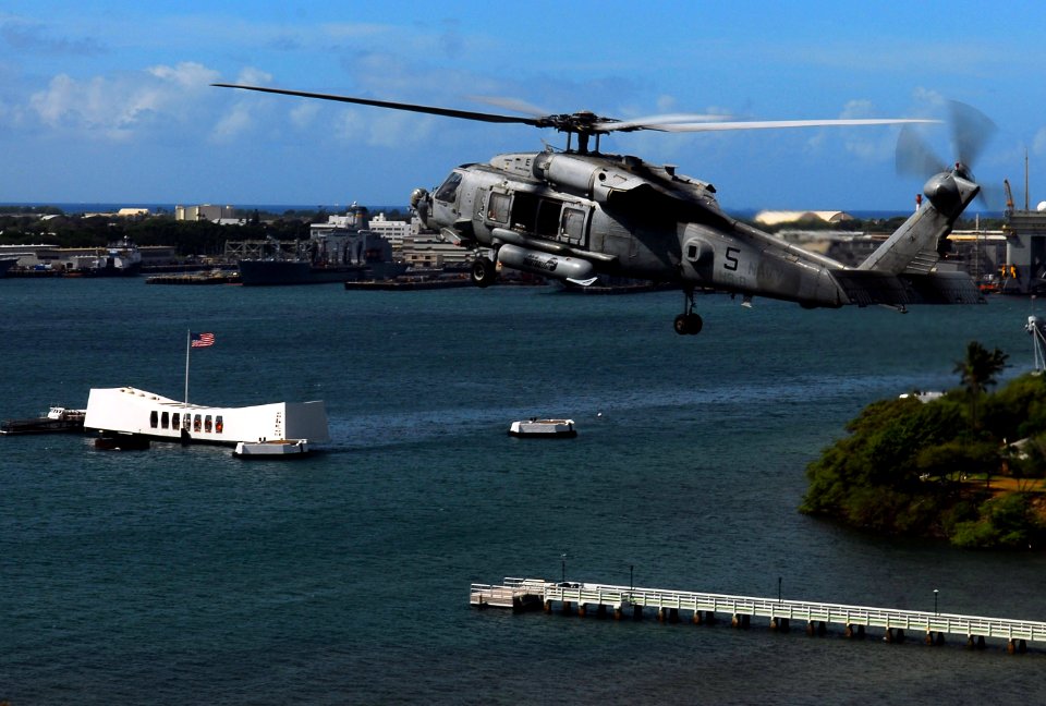 US Navy 070820-N-0684R-317 An HH-60H Seahawk, assigned to the