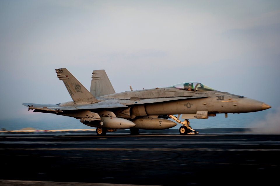 USS Carl Vinson supports Operation Inherent Resolve 150106-N-HD510-037