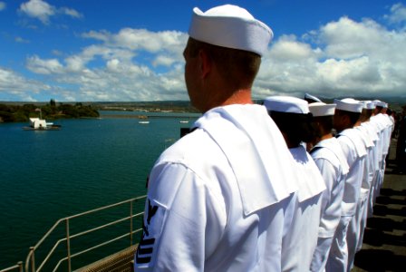 US Navy 070822-N-2659P-016 Sailors honor the USS Arizona Memorial as the Nimitz-class aircraft carrier USS John C. Stennis (CVN 74) departs for San Diego