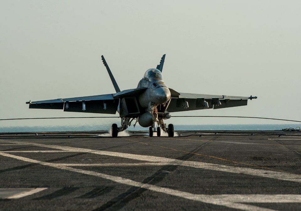 USS Carl Vinson supports Operation Inherent Resolve 141204-N-TP834-234