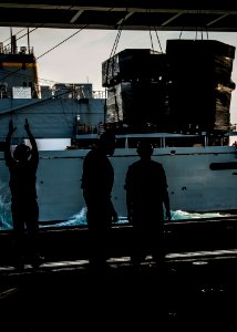 USS Carl Vinson replenishment 141105-N-WD464-044