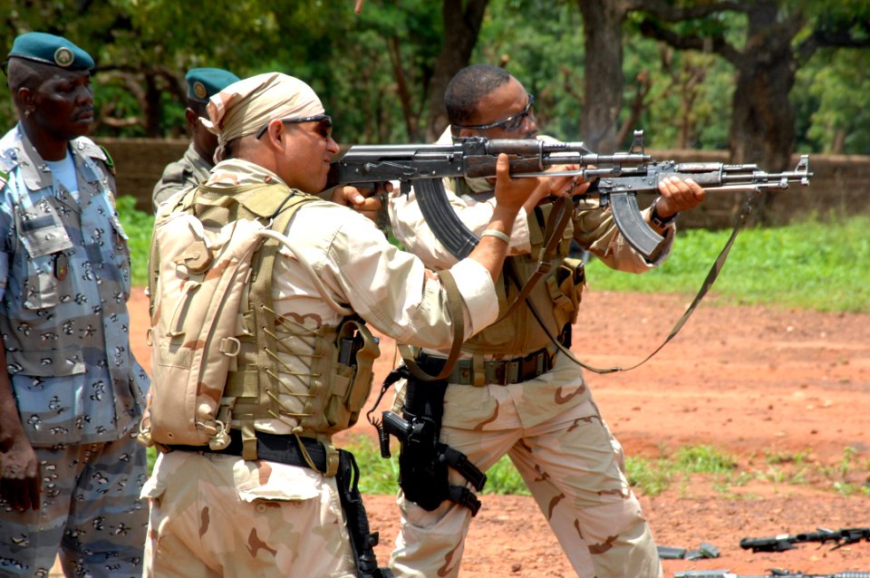 US Navy 070822-F-5735S-038 Sailors fire AK-47 rifles at the Gendarme training range before the start of exercise Flintlock 2007