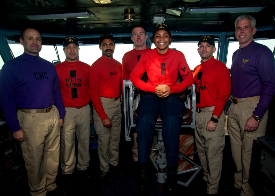 USS Carl Vinson Sailor of the Day 141217-N-WD464-163