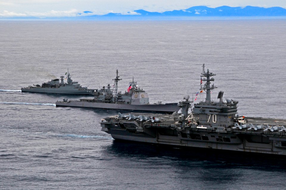 USS Carl Vinson Southern Seas 2010 operations 100302-N-OR477-547