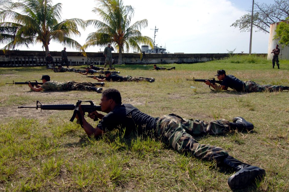 US Navy 070822-N-0989H-011 U.S. Marines assigned to a mobile training team instruct Guatemalan Marines on various tactical formations during small-unit tactics training