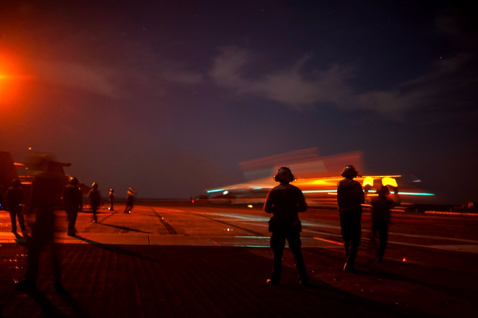 USS Carl Vinson night flight operations 141105-N-TP834-179