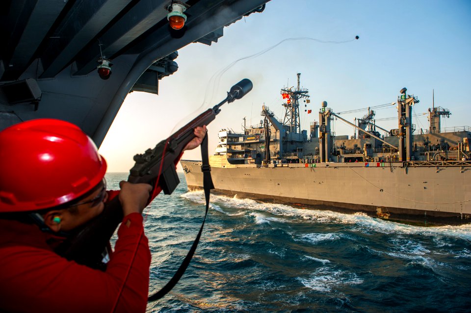 USS Carl Vinson replenishment 150107-N-HD510-007