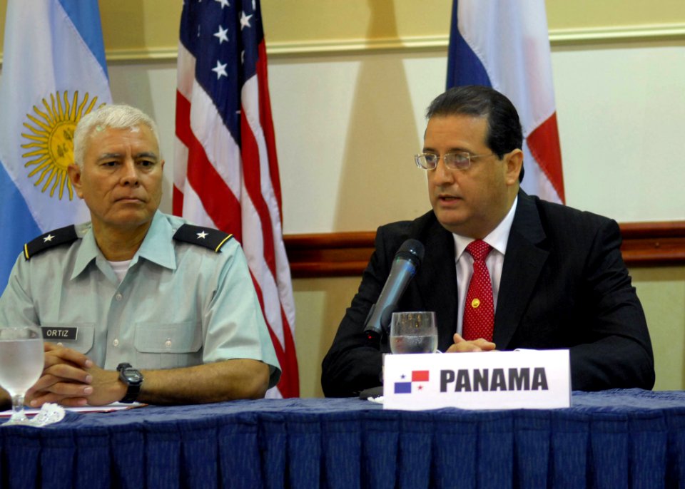 US Navy 070829-N-1713L-068 Rodrigo Cigarruista, Esq., Director of the National Maritime Service of Panama, addresses the media during a press conference at the launch of PANAMAX 2007