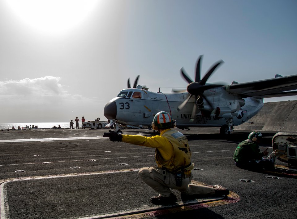 USS Carl Vinson conducts flight operations. (16111368224)