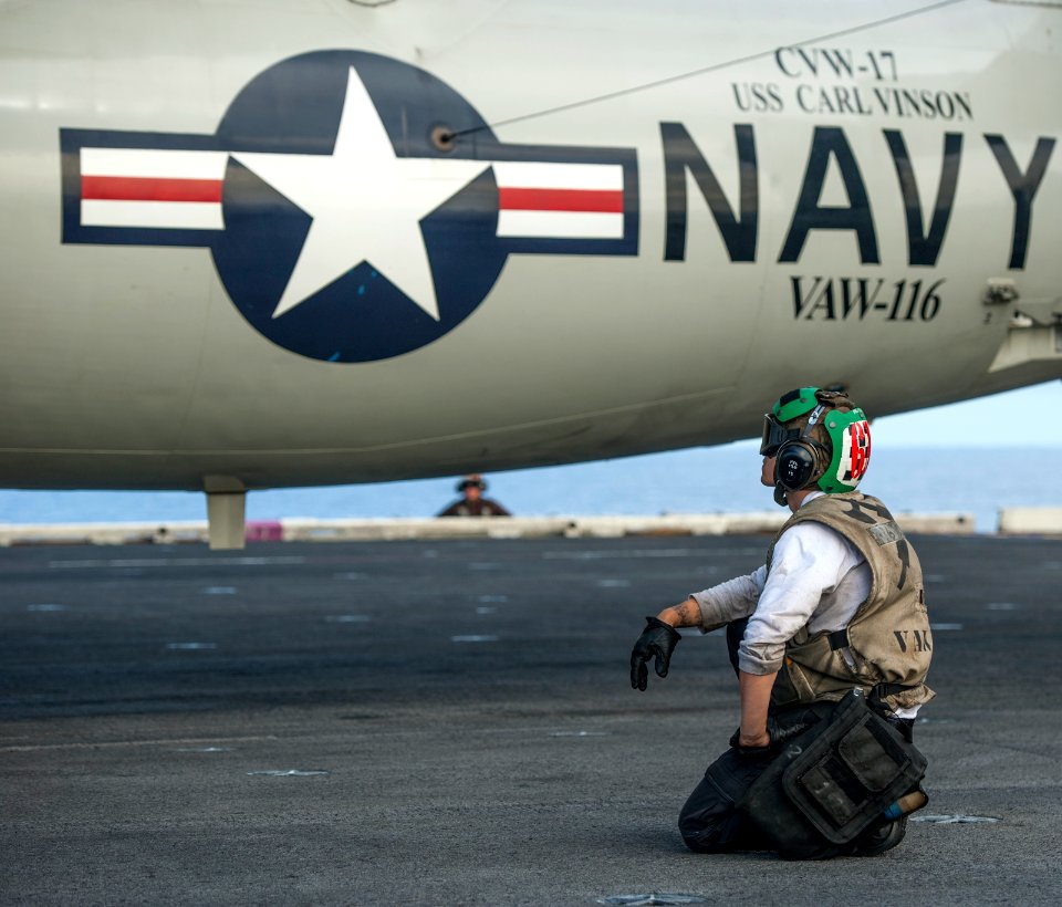 USS Carl Vinson activity 140926-N-TP834-102