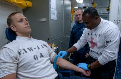 USS Carl Vinson activity 140514-N-DI878-047