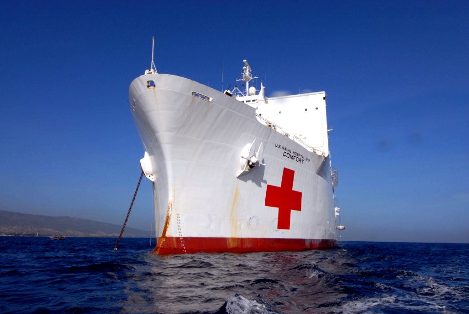 US Navy 070902-N-8704K-006 Military Sealift Command hospital ship USNS Comfort (T-AH 20) is anchored off the coast of Haiti